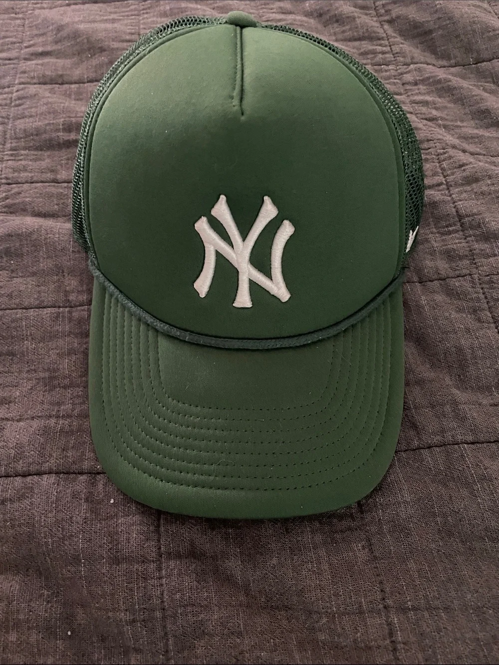 47 New York Yankees Forest Green Trucker Hat with White Logo